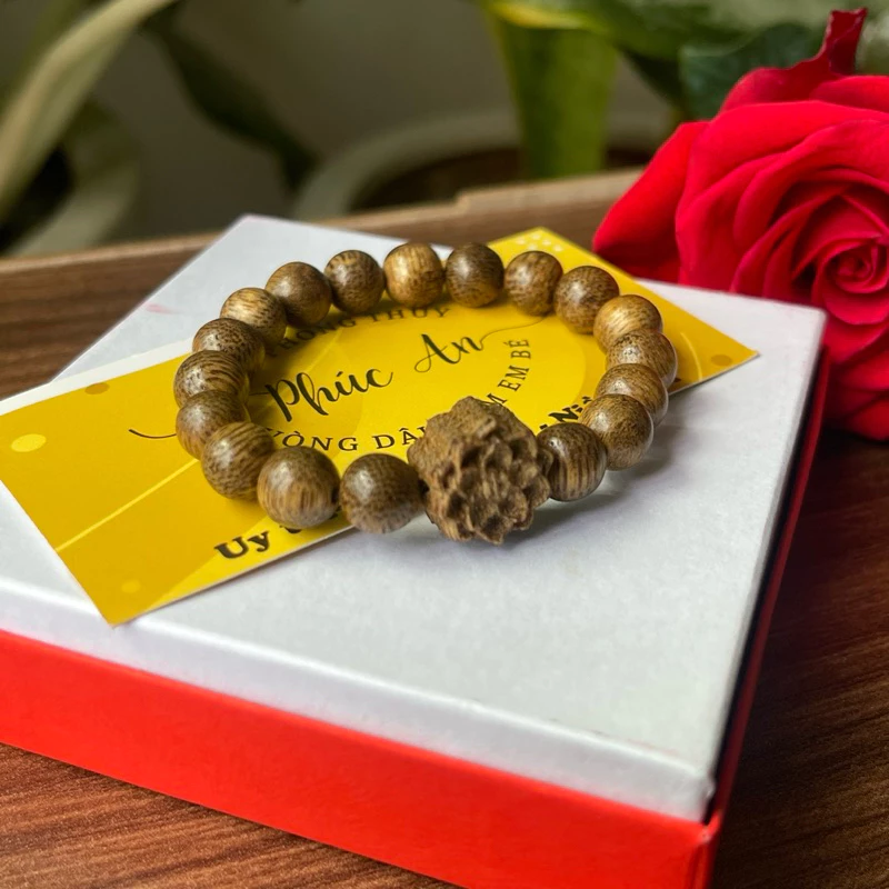 Vòng Tay Trầm Hương Hạt Tròn Mix Hoa Sen Gỗ, Vòng Phong Thủy Phúc An